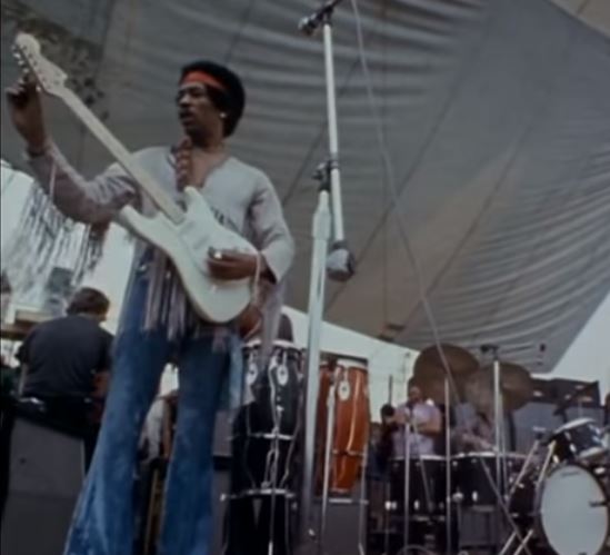 Jimmy-Hendrix-Woodstock69